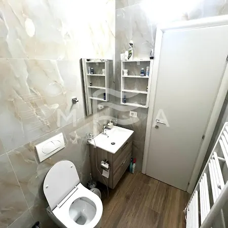 Apartment 1 Bedroom Apartment, 604 Golem (Tirana)